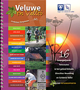 Afbeelding van het boek Veluwe en Vallei eindeloos fietsplezier: 16 bewegwijzerde fietsroutes in het gebied Veluwe, Utrechtse Heuvelrug en Gelderse Vallei, inclusief fietsknooppunten